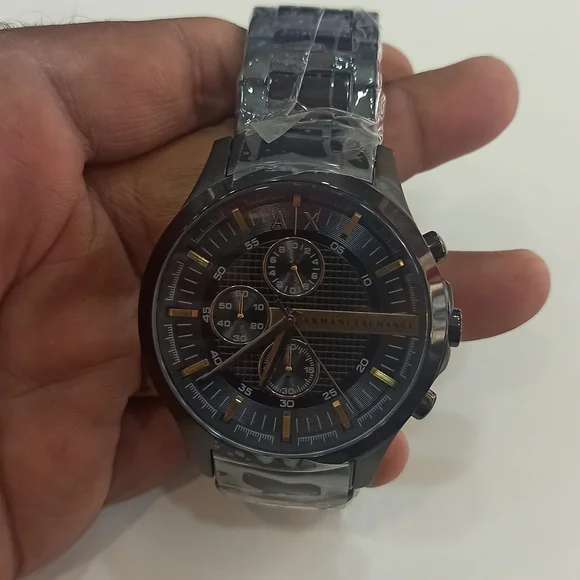 Armani Exchange - Picture 3 of 7